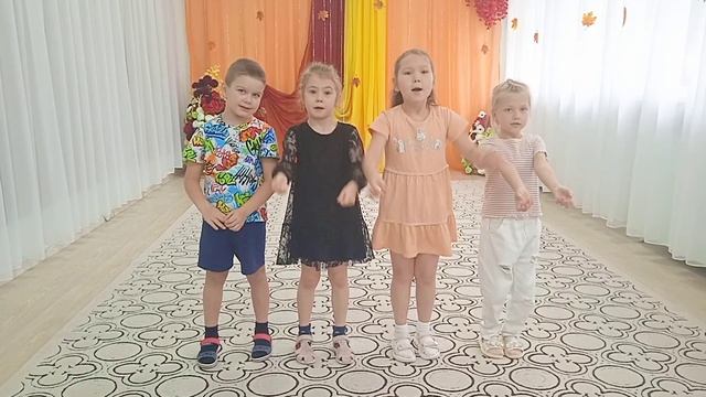 Музыкальное поздравление С Днём Отца