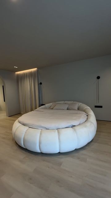 Роскошный коттедж в Ливадии | Средиземноморская вилла с видом на Чёрное море смотреть онлайн