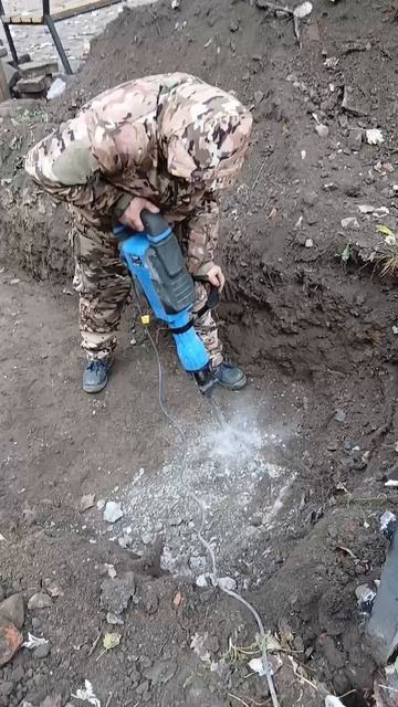 молоток отбойный смотреть онлайн