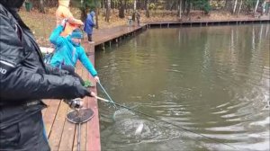 Непростая рыбалка на спорт-зоне. Клёвое место, Лосиный остров.