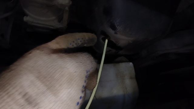 как слить оставшееся масло из двигателя