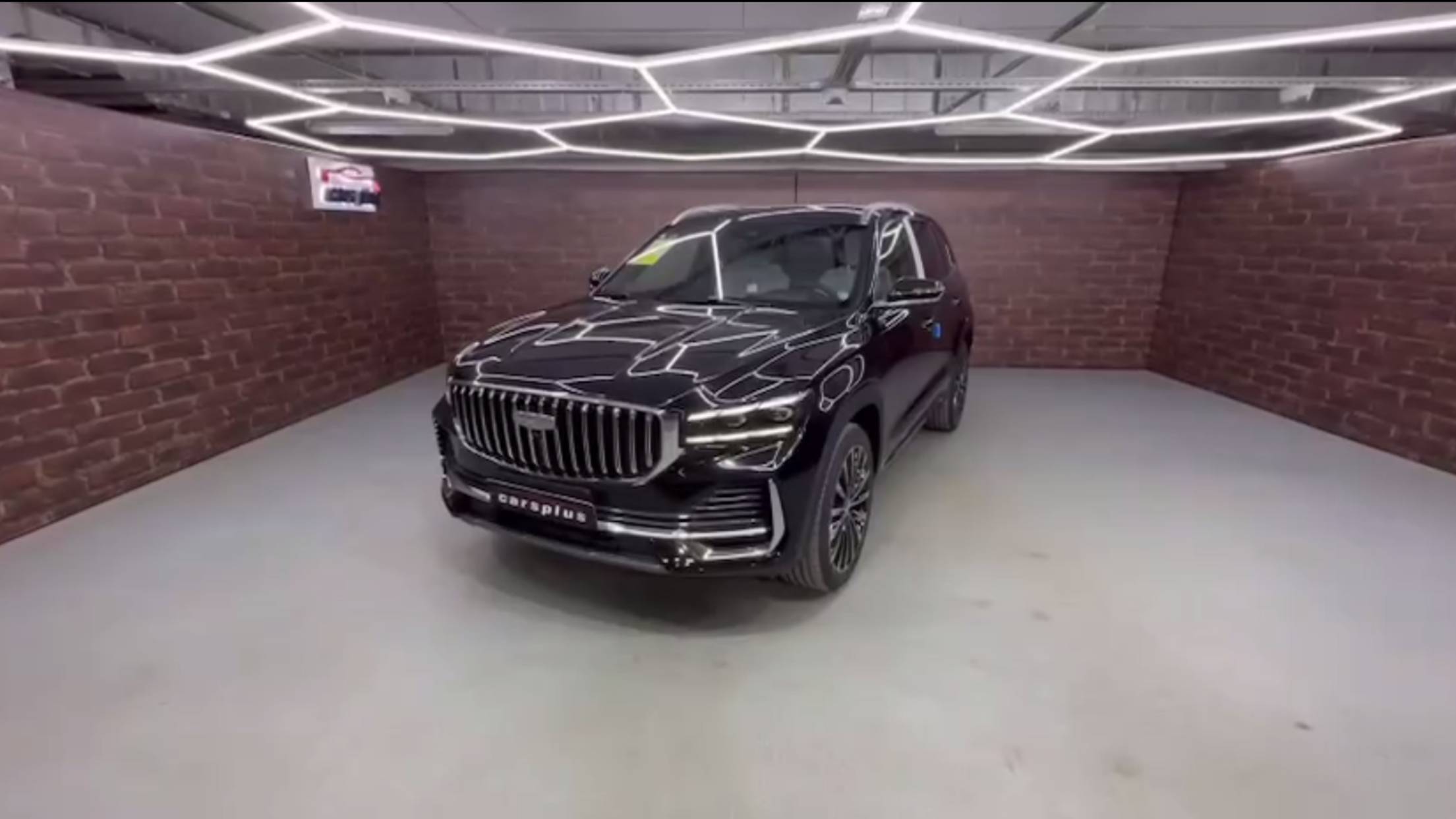 В наличии 🚙 Geely Monjaro рестайлинг🖤🤍 смотреть онлайн