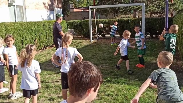 "Футбол в детском саду"