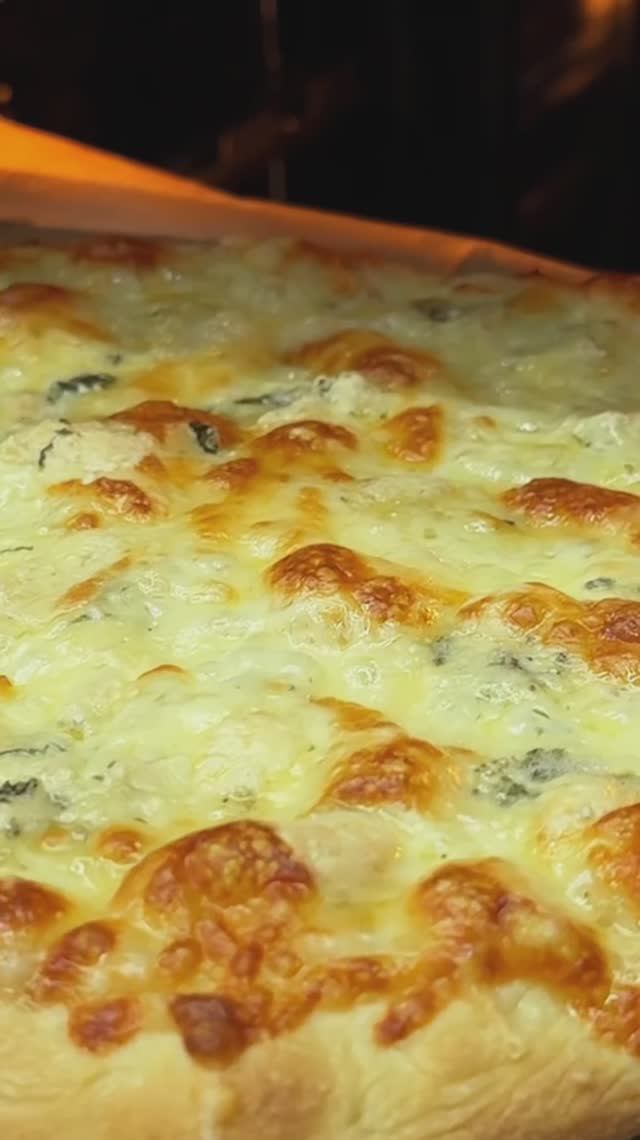 Настоящая ПИЦЦА на тонком тесте ! Обалденная пицца 4 сыра , вкуснее , чем в пиццерии ! смотреть онлайн