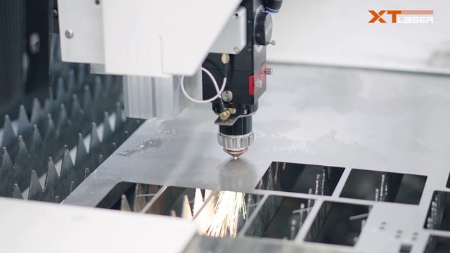 XTLASER-Лазерный станок для резки-Рекламная модель-Экономичный и доступный H1530 смотреть онлайн