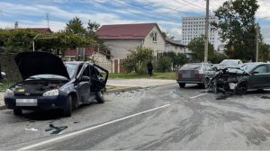 Аварии и ДТП НА ДОРОГАХ — летуны и водятлы не видят куда едут