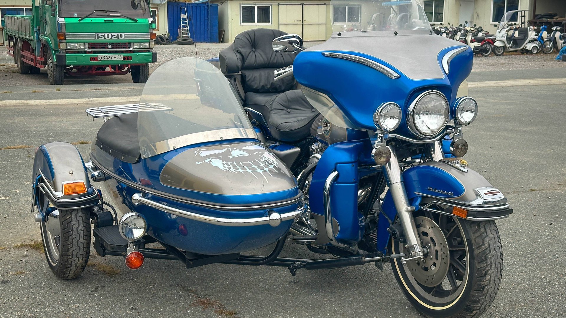 Harley-Davidson ELECTRA GLIDE FLHTCU1340 - 1HD1DPL11TY619104 смотреть онлайн