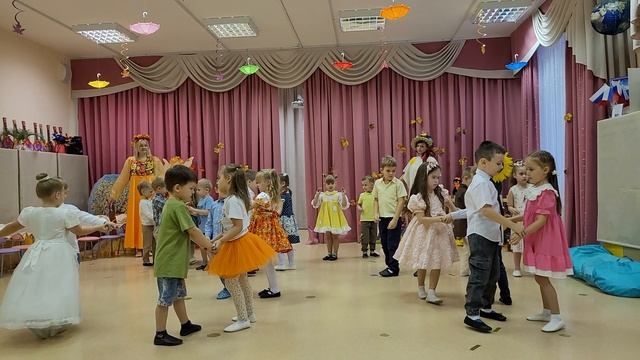Праздник осени 15.10.25- 5 смотреть онлайн