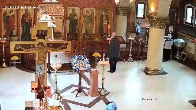 Божественная литургия. 15.10.2025 в 9-00. смотреть онлайн