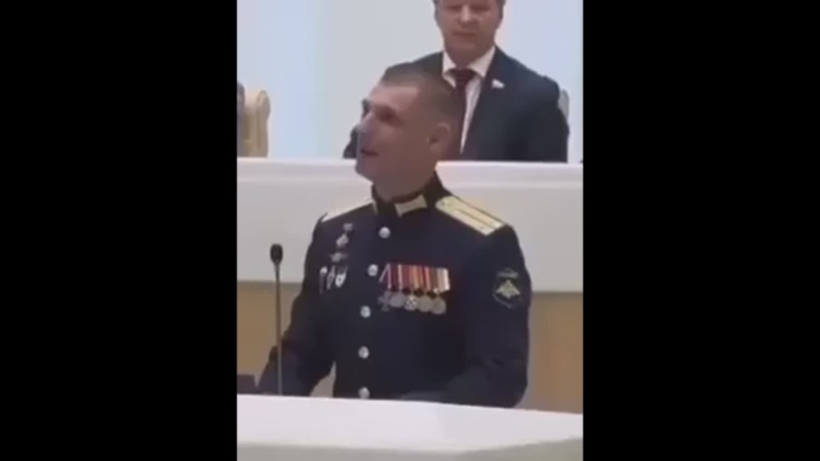 2025-10-15 18.03.57 смотреть онлайн