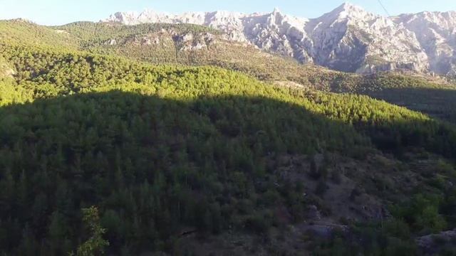 Турция, поселок Гюлек, смотровая площадка на Языке Тролля.