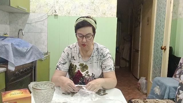 Копеечка рубль бережет. Хорошие новости у нас. Как в городе погуляли. смотреть онлайн