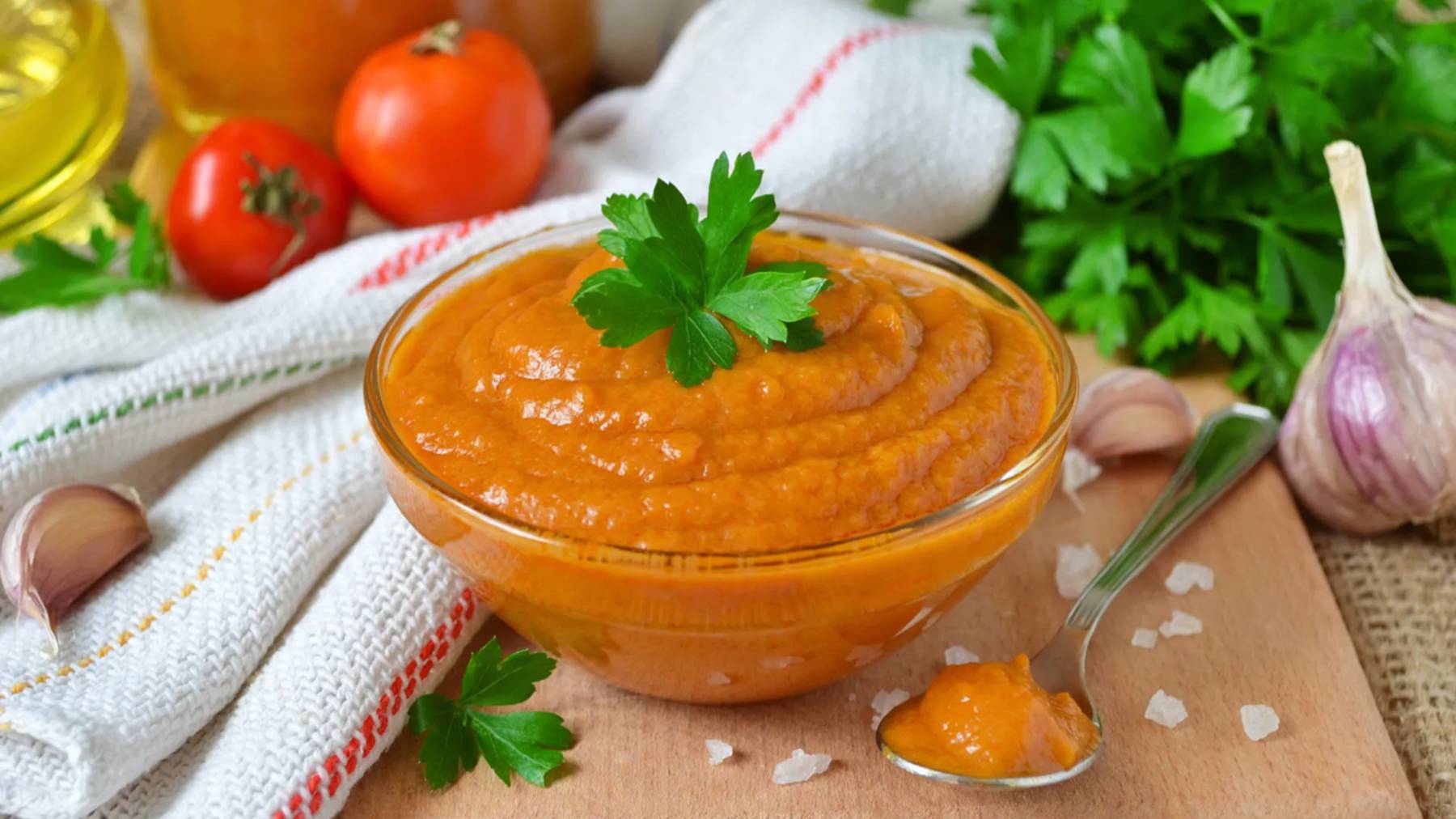 Знаменитая КАБАЧКОВАЯ ИКРА - отличная добавка к зимнему рациону! смотреть онлайн