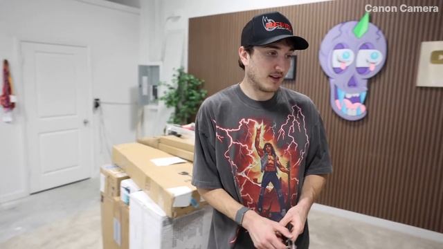 Я купил поддон для возврата электроники Amazon за 13 252 доллара.