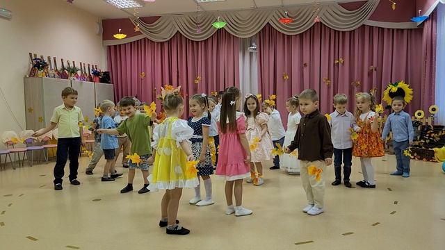 Праздник осени 15.10.25- 3 смотреть онлайн