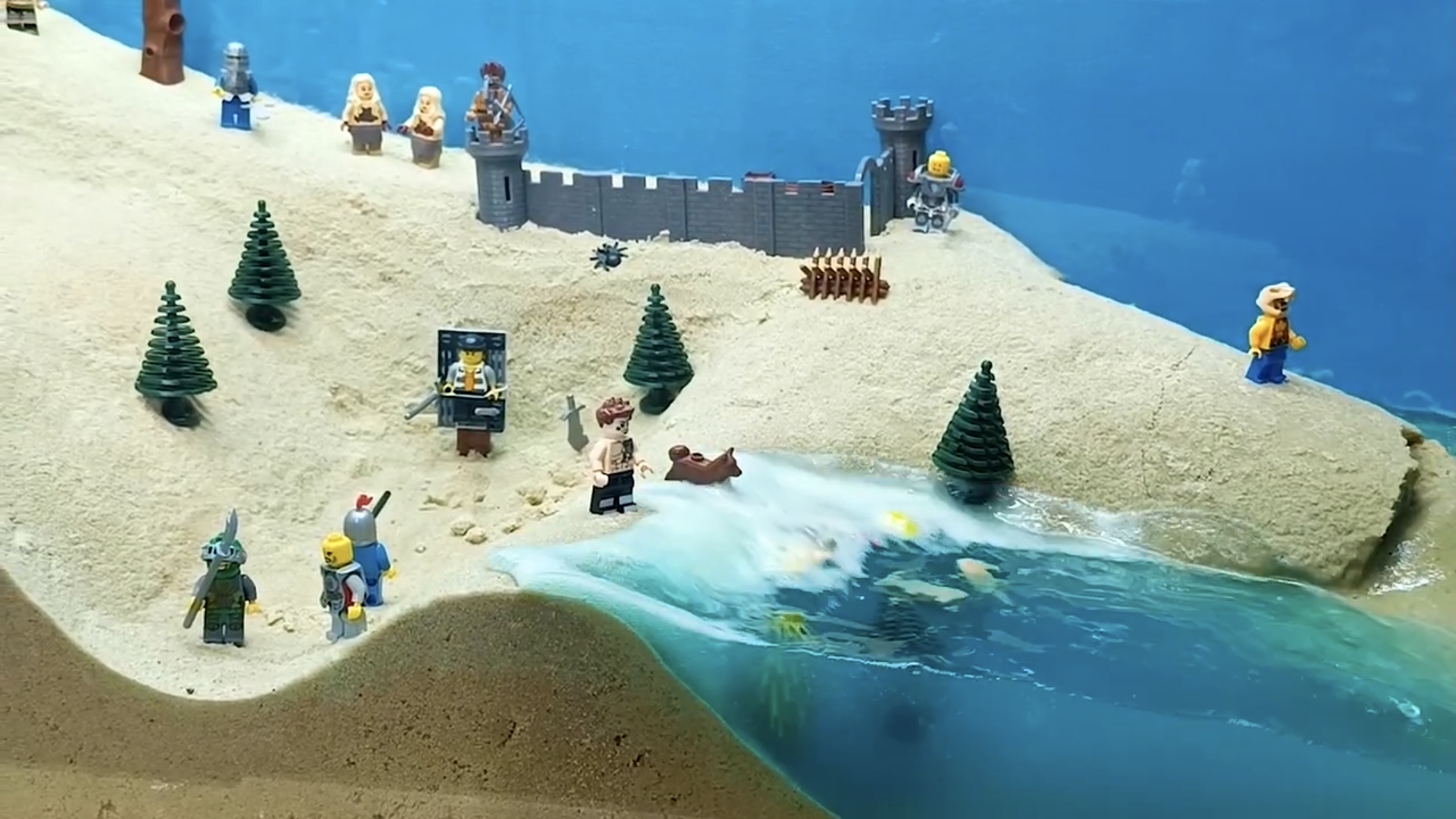 Лего с песком и водой смотреть онлайн
