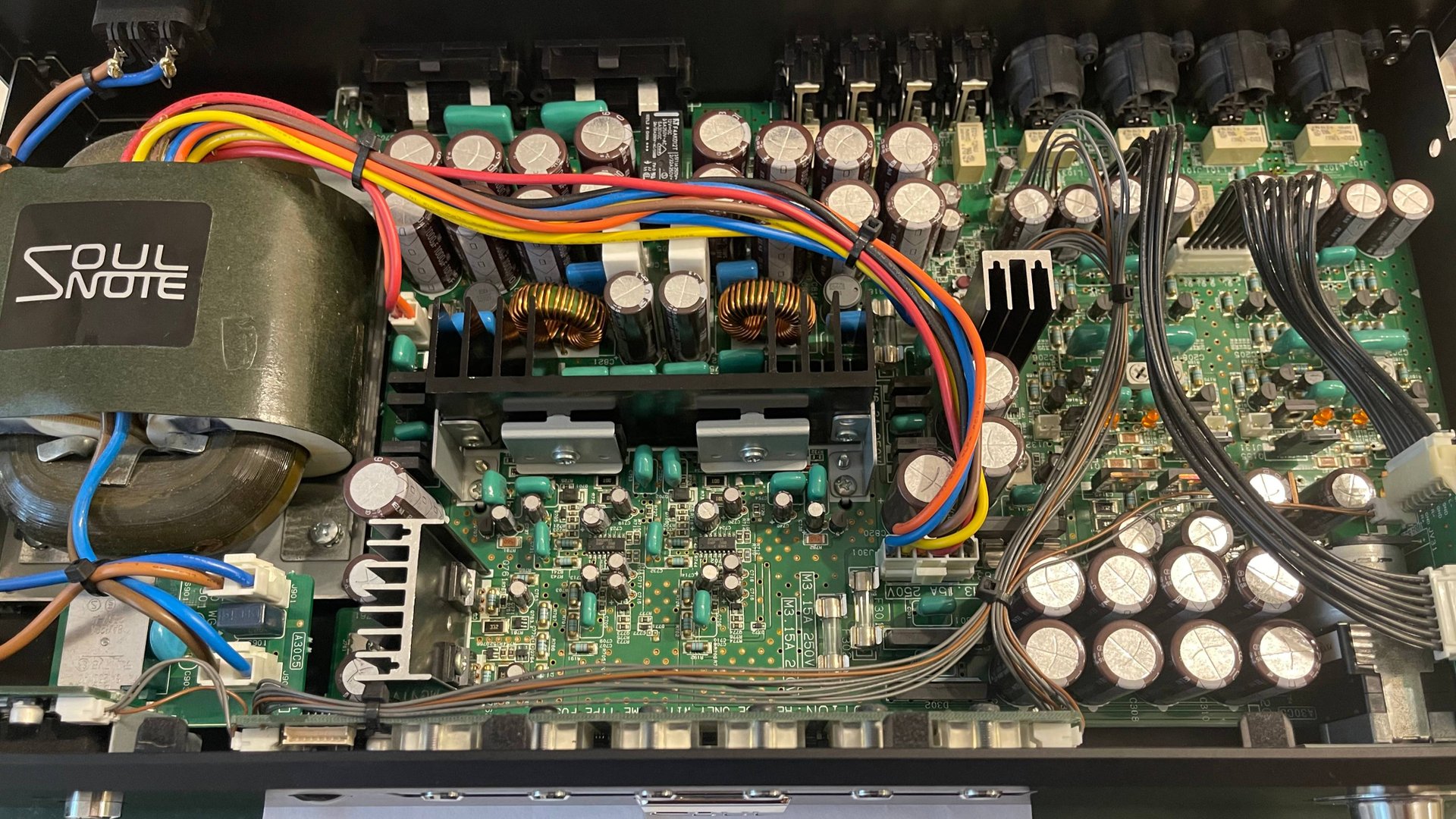 Soulnote sa3.0 гибрид, класс "D" смотреть онлайн