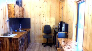 Ипотека больше не нужна, построил дом прямо на крыше гаража!