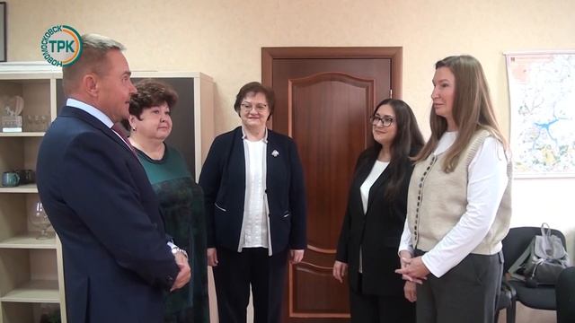Опыт новомосковской контрольно-счетной палаты перенимают мариупольцы смотреть онлайн