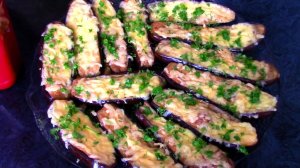 Как просто и вкусно запечь баклажаны.