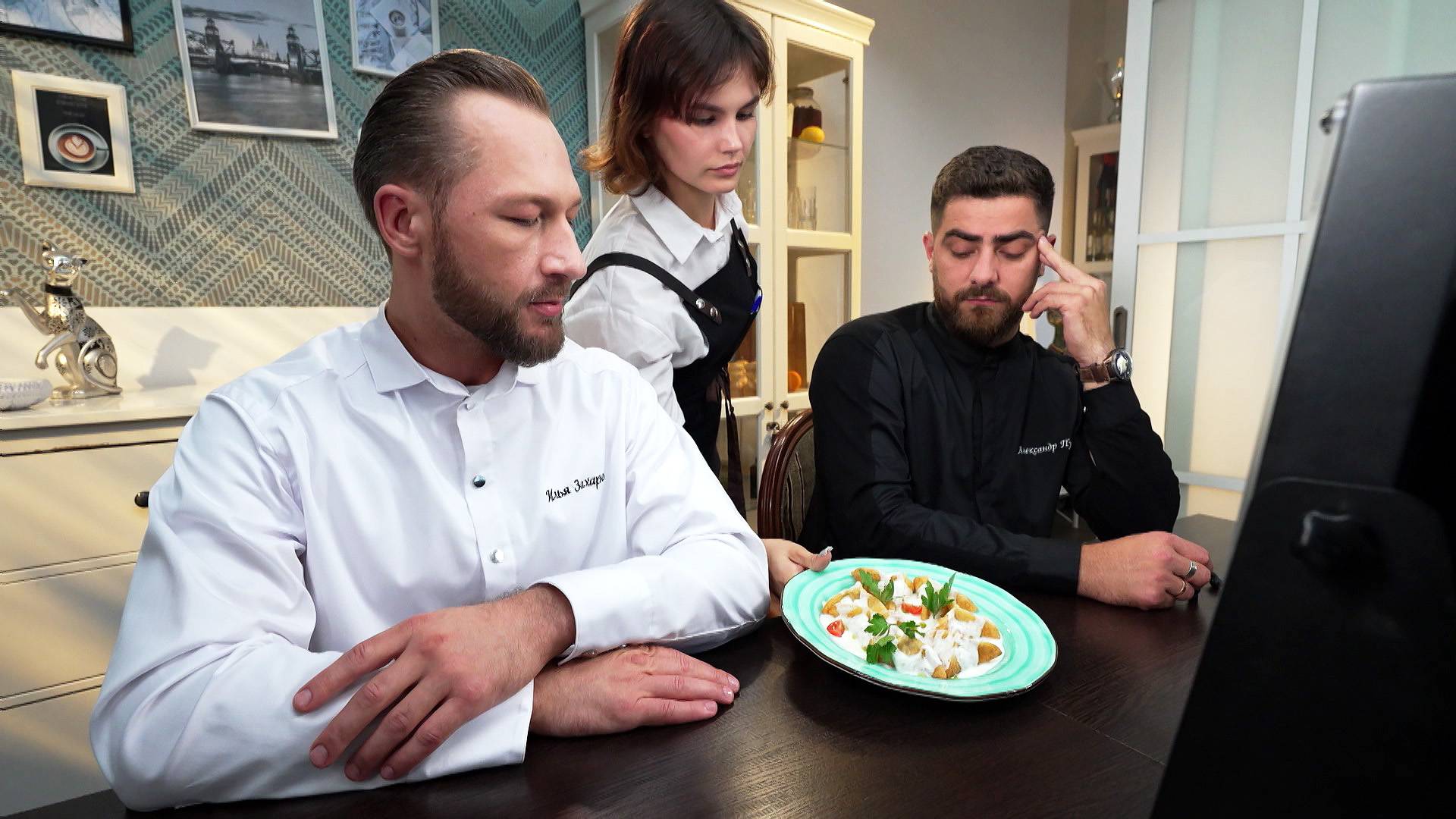 Черный список. На кухне: Санкт-Петербург. Квартира №162 смотреть онлайн