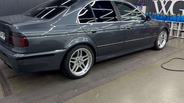 BMW E39 37 стиль R18