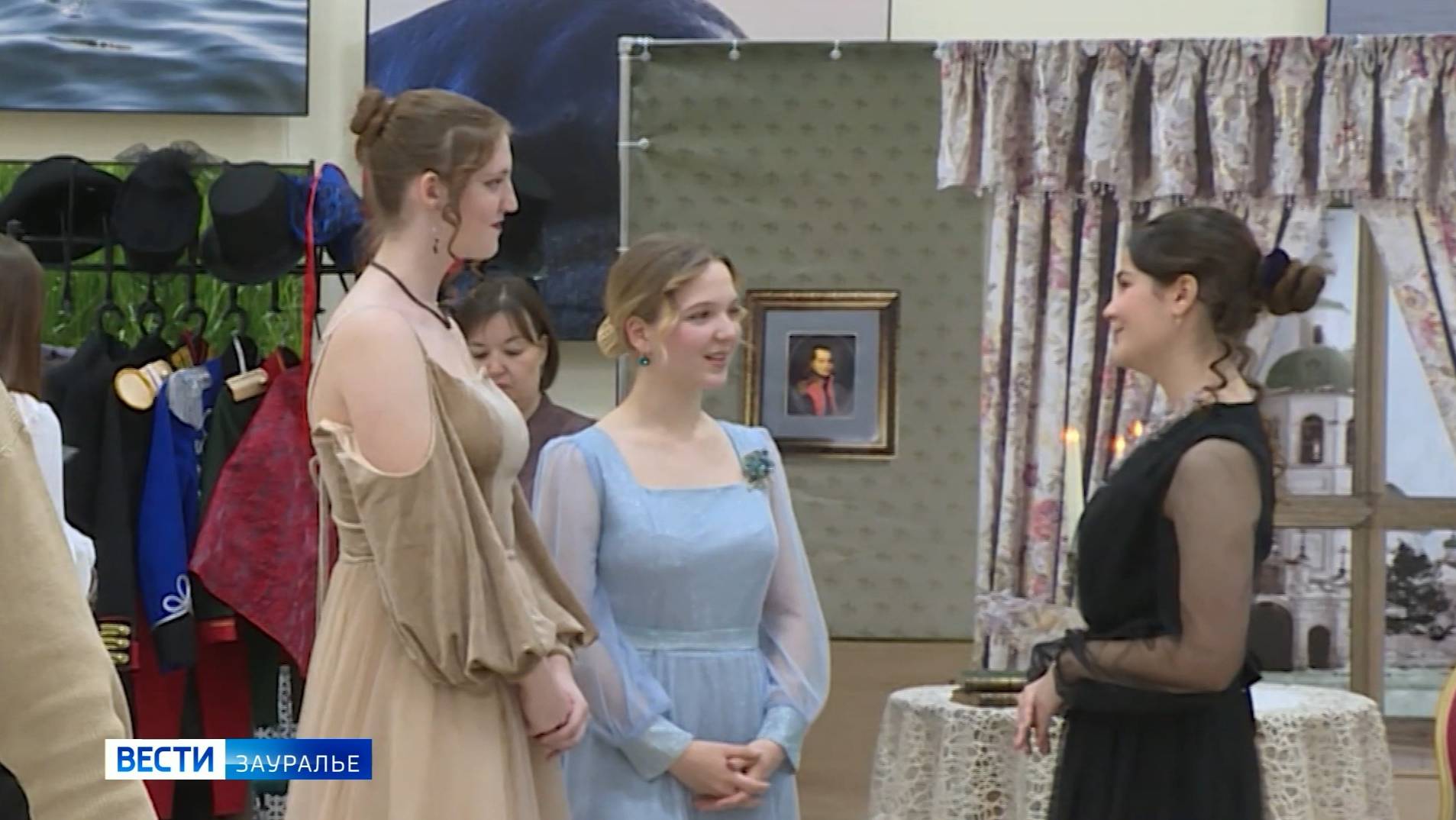 В курганском Доме народного творчества открыли «Неделю декабристов». смотреть онлайн