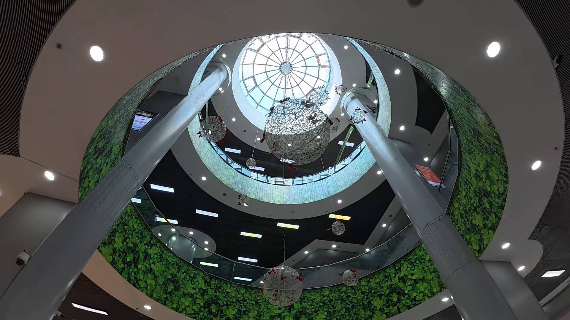 ШАРЫ важнее распродаж! смотреть онлайн