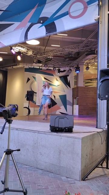 Как поет ученица KODA STUDIO Дарья летний концерт смотреть онлайн