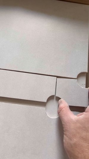 НУЖНО ВСЕГО ЛИШЬ ОБОЙТИ ТРУБЫ! 😬 ПАЗЛ ИЗ ПЛИТКИ. #ошибкиремонта