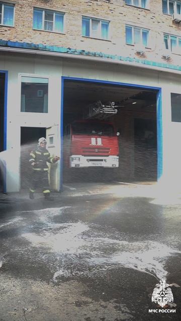 Именно так провожают на пенсию пожарных МЧС России