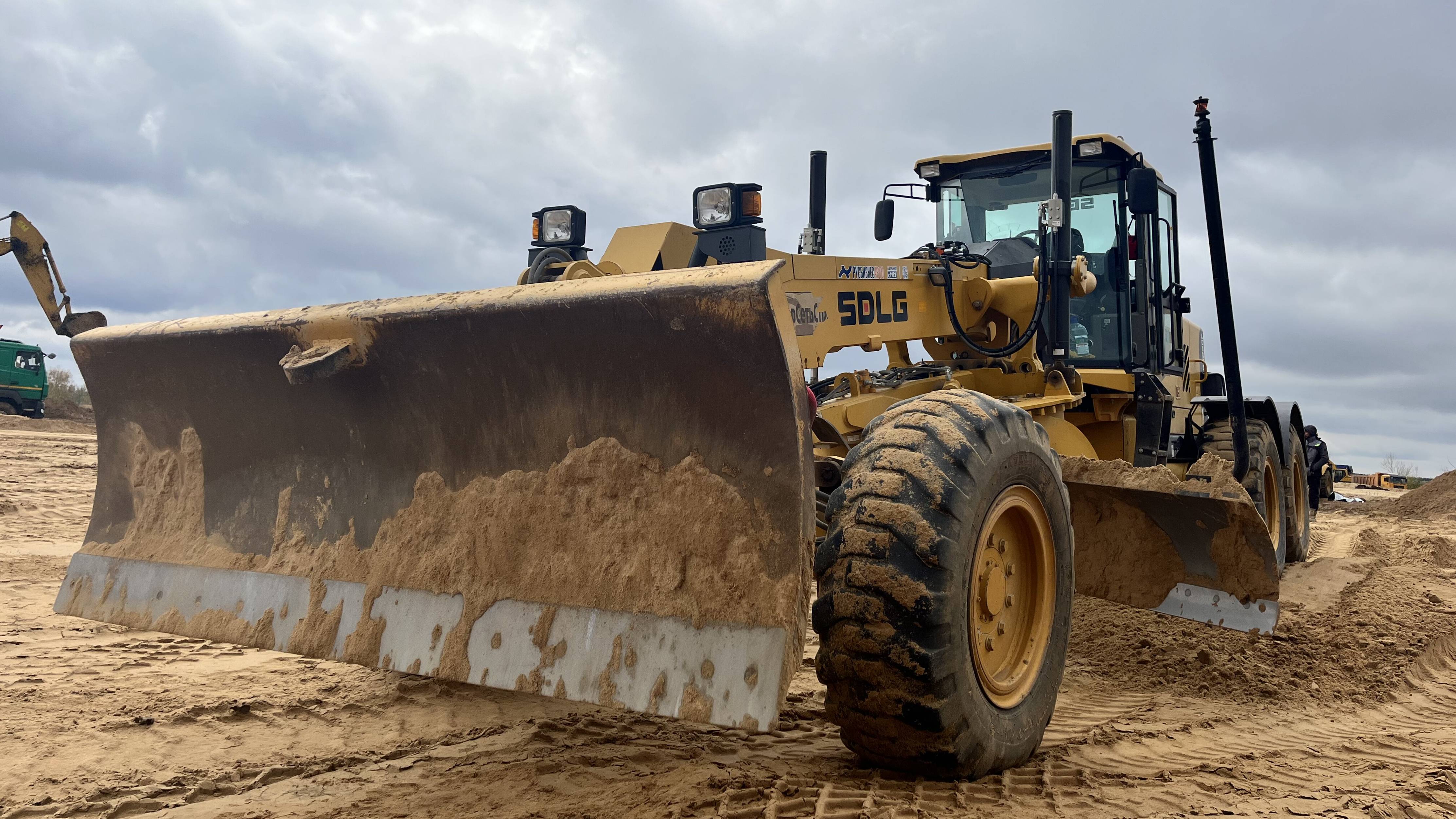 Аренда Грейдера с 3Д Leica 3d