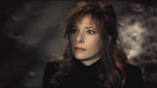 Mylène Farmer - Fuck them all смотреть онлайн