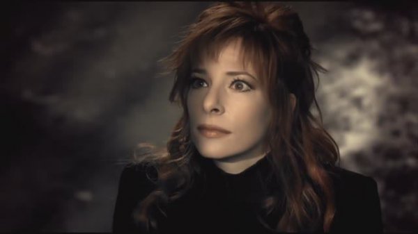Mylène Farmer - Fuck them all