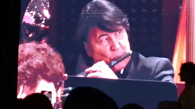 4)На зиму в Абхазию -4. Встреча, прогулка и вечерний концерт смотреть онлайн