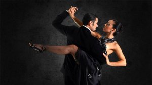 ПЕСНЯ: ТАНГО  ЭТО  ПОЭМА, ГДЕ КАЖДОЕ ДВИЖЕНИЕ - СЛОВО"