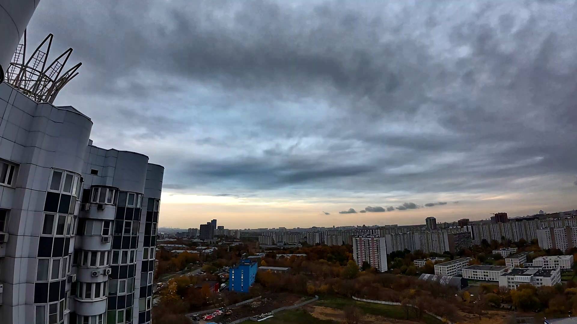 Москва. Вечер. Вид из окна. смотреть онлайн