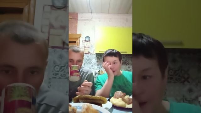 Приятного аппетита 😋 смотреть онлайн