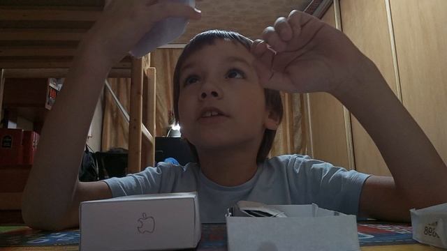 показываю все свои iPhone iPad Android MacBook air смотреть онлайн