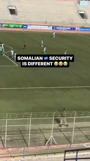 #Сомали Обычный футбольный матч в Сомали смотреть онлайн