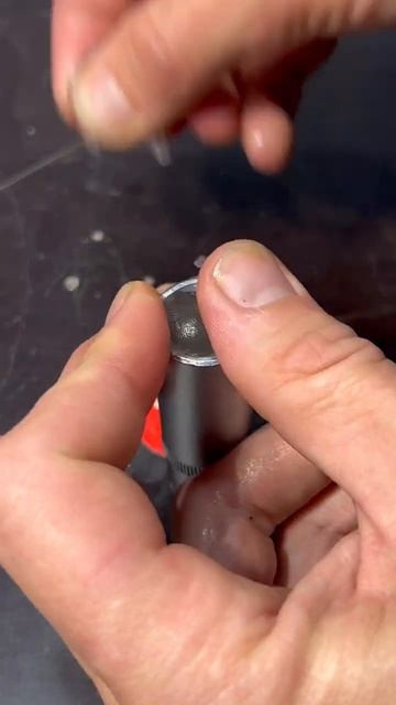 Мини отвертка из обычной биты с помощью суперпластика Полиформус😎 смотреть онлайн