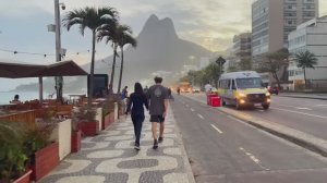 🇧🇷 Рио-де-Жанейро, Бразилия - прогулка по знаменитому пляжу района Леблон / 2025