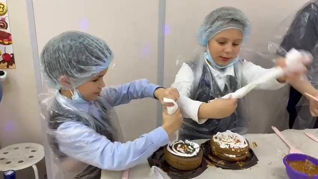 WhatsApp Video 2025-10-16 at 15.58.59 смотреть онлайн