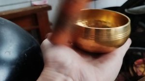 Как запустить поющую чашу