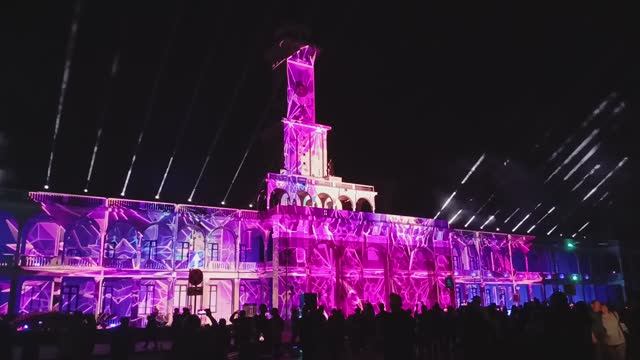 ФЕСТИВАЛЬ СВЕТА. РЕКА МОСКВА смотреть онлайн