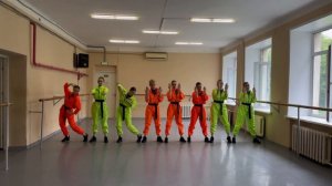 Танец «Нейросеть»