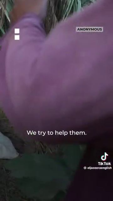 #Тунис Туниские пограничники оказывают "теплый прием" нелегальным мигрантам смотреть онлайн
