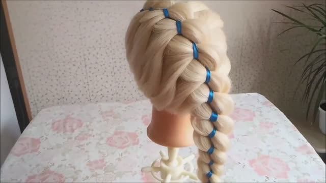 Четырехпрядная коса с лентой смотреть онлайн