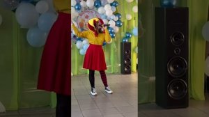 "Арлекино" Алла Пугачева -  поет Щукина Лида