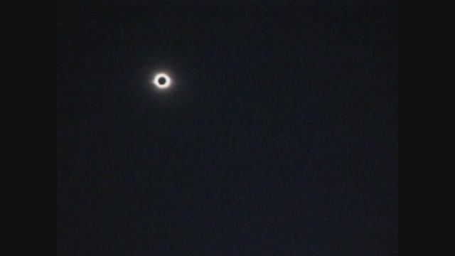 Полное солнечное затмение (Новосибирск, 01.08.2008). смотреть онлайн